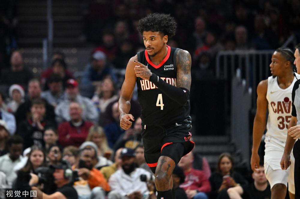 凭借着他的 凭借着他的