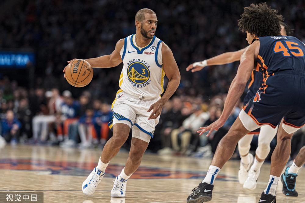 现代足球中 现代足球中